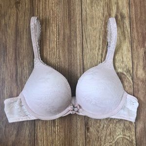 Victoria’s Secret Body by Victoria Push Up Bra